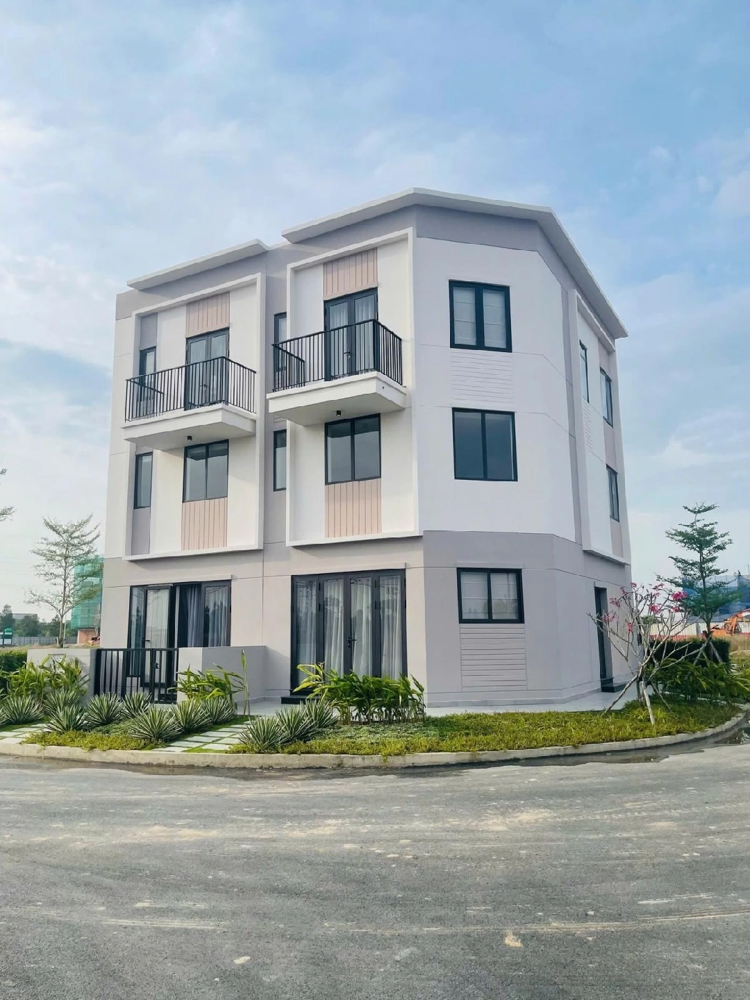Nhà mẫu dự án K Home New City